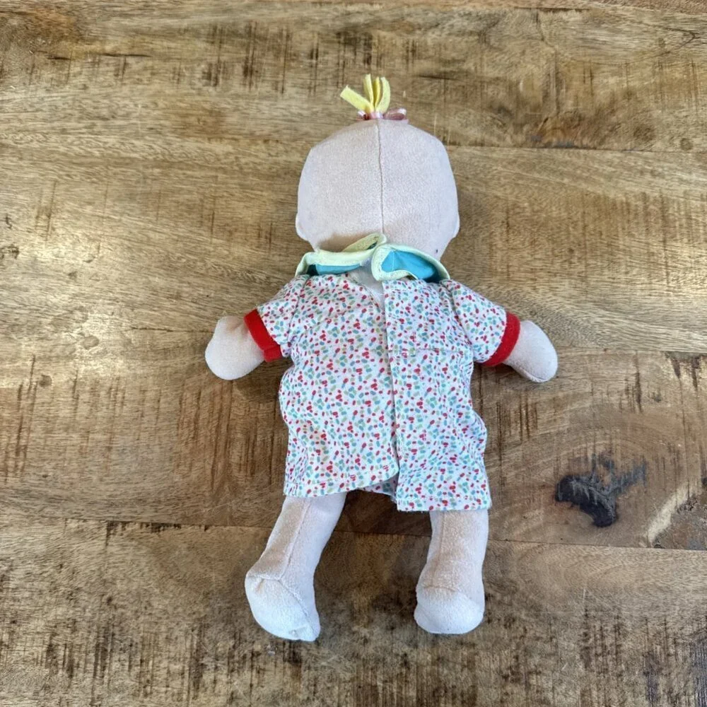 Manhattan Toys Wee Baby Stella Blonde Hair Sweet Scents 12